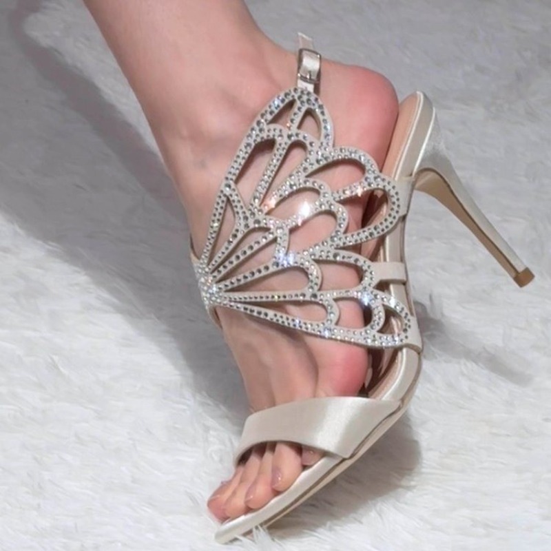 2026 New Arrival: Openwork But - Sandal Strappy Heeled recension och pris
