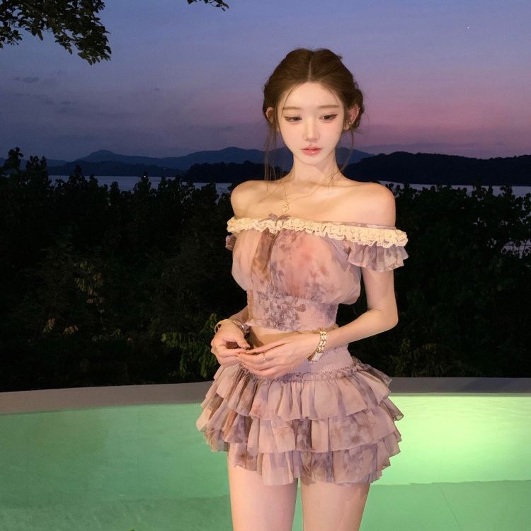 French Sweet Coquette Off Shou - Romper Floral Print recension och pris